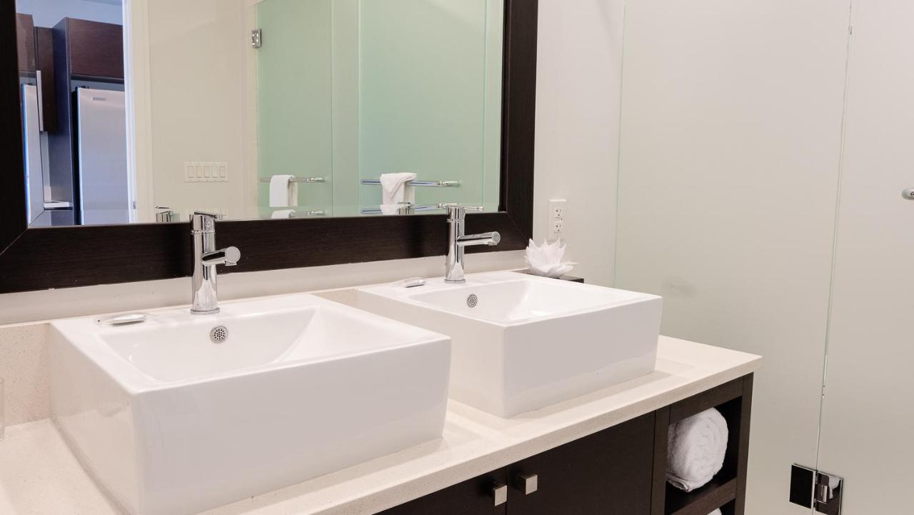 マイアミ Modern Private Studio - King Bed, Jacuzzi, Balcony And Poolアパートホテル エクステリア 写真